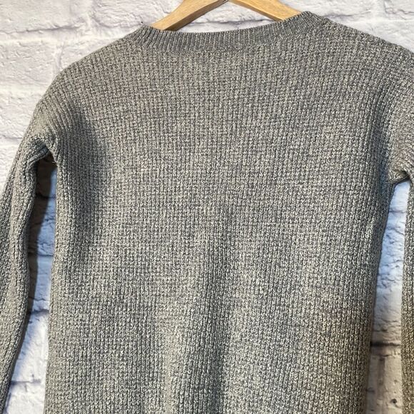 WILFRED Free Aritzia 100% Wool From Italy Crew Neck High-Low Sweater Size XXS - Picture 5 of 10